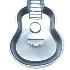 2000 Wilton Guitar Aluminum Music Theme Birthday Cake Pan Mold #2105-570